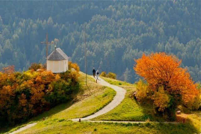Gasthof Teiser Stern Funes  Εξωτερικό φωτογραφία
